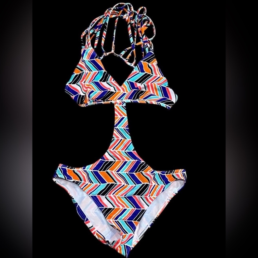 Madison Ave Intimates-One Piece Swimsuit- Women’s Size: XL-Color: Orange/Multi